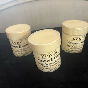 genes®️ Vitamin E Creme three containers brand new